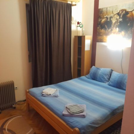 Guest house Mirijevski Konak Belgrado Buitenkant foto