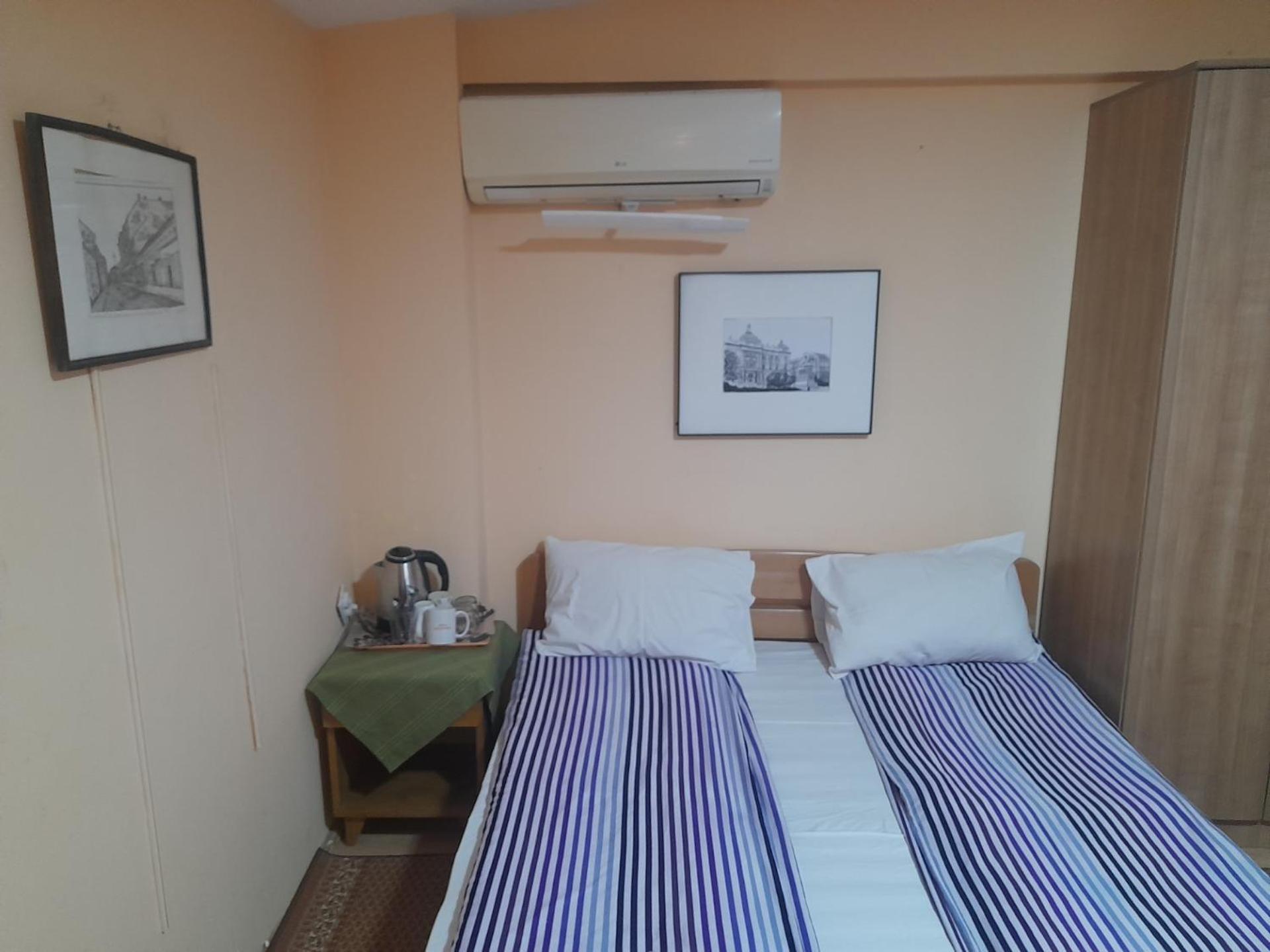Guest house Mirijevski Konak Belgrado Buitenkant foto